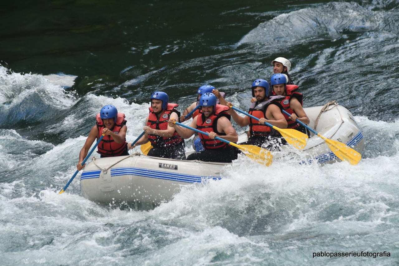 Bariloche Rafting Rio Manso a la frontera